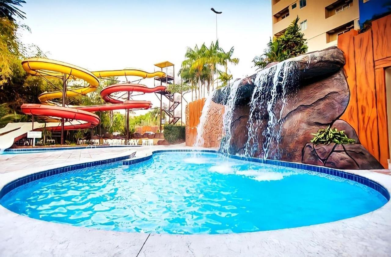 Flat Golden Express - Rt - Turismo - Conforto, Comodidade E Muita Diversao Apartamento